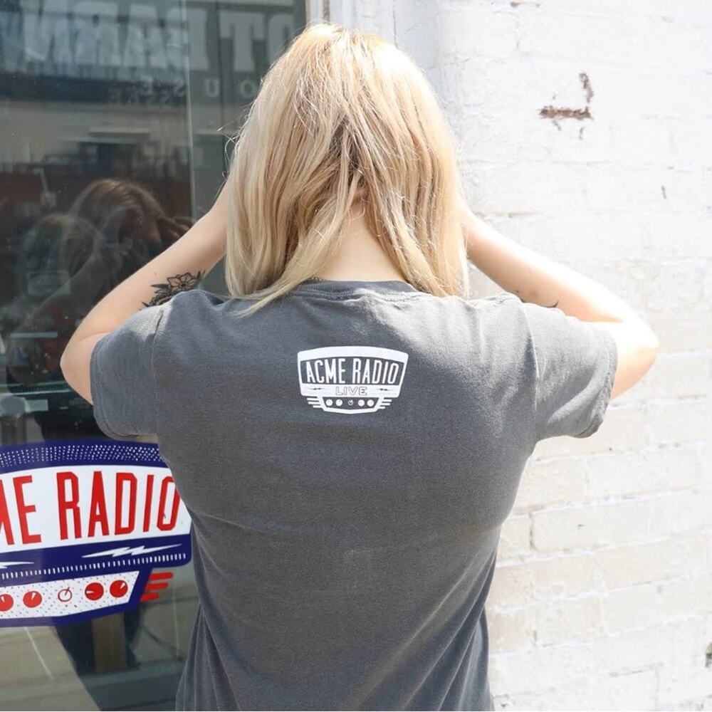 ACME Radio Girl T-shirt Nashville Music Scene XL - Picture 2 of 6